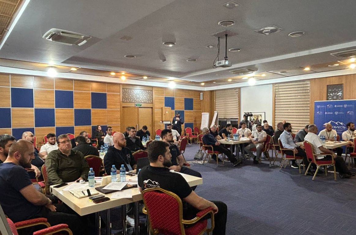 Манвел Мажонц и Бахтияр Уллаев встретились с участниками программы «Доблесть гор»