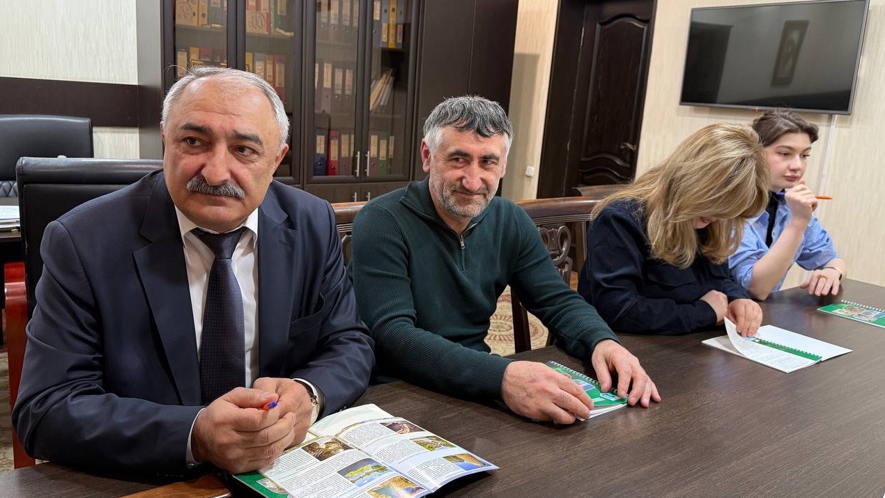 Участник программы «Доблесть гор» Медетхан Гамдуллаев ознакомился с работой Дирекции особо охраняемых природных территорий, животного мира и водных биоресурсов