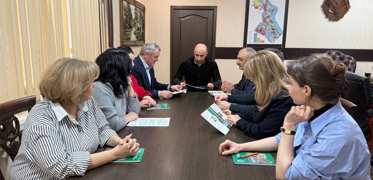 Участник программы «Доблесть гор» Медетхан Гамдуллаев ознакомился с работой Дирекции особо охраняемых природных территорий, животного мира и водных биоресурсов